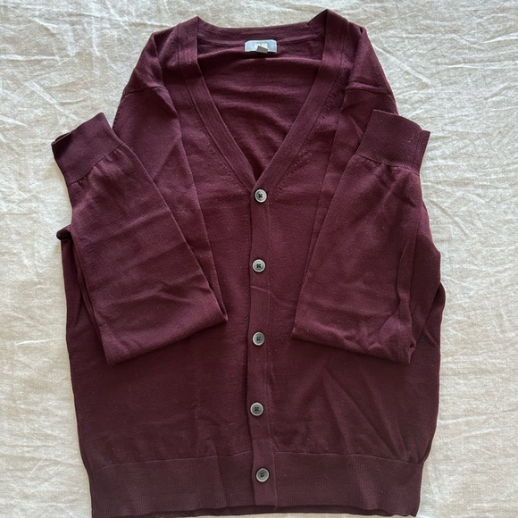 Uniqlo Fine Merino Wool Cardigan (MAROON) - Picture 1 of 3